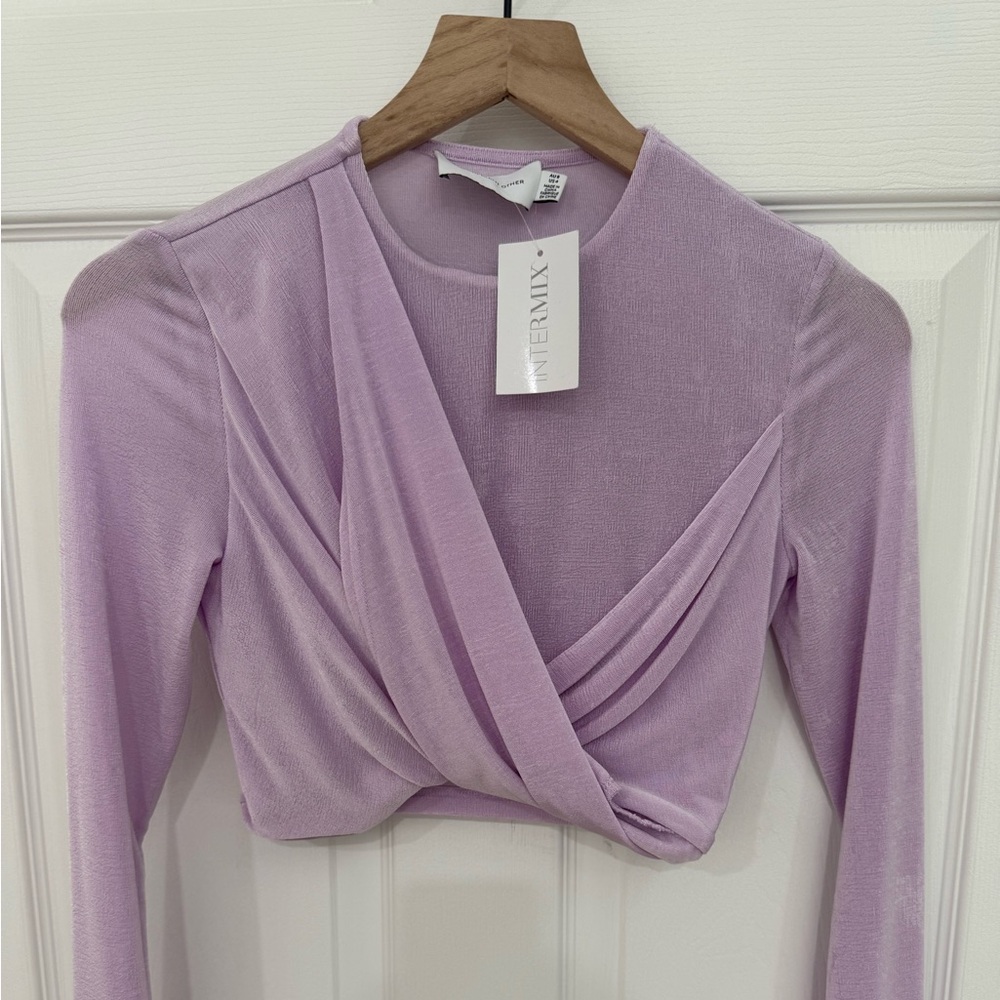 Significant other cropped lilac top